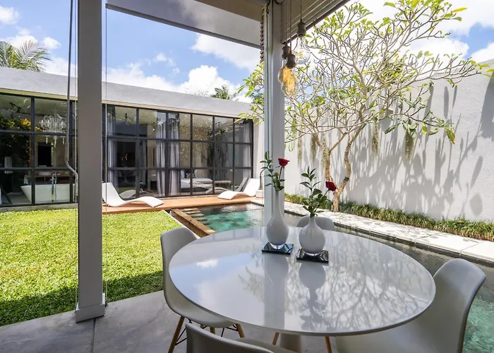 Rouge - Loft Origin Villa Ubud